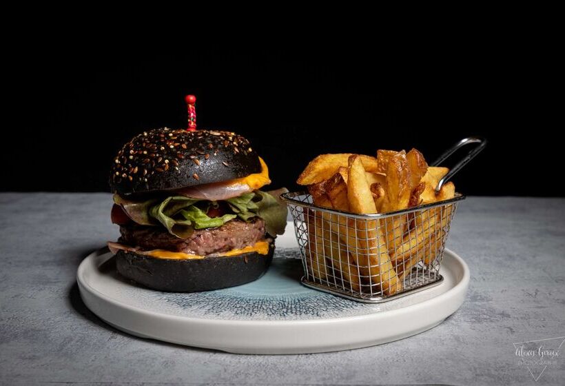 ホテル Kyriad Chartres