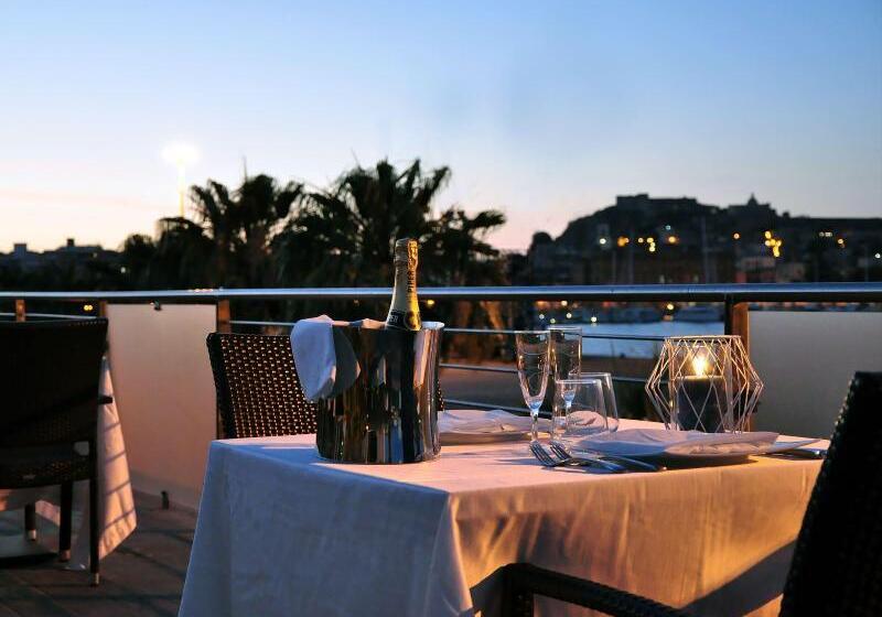 ホテル La Bussola