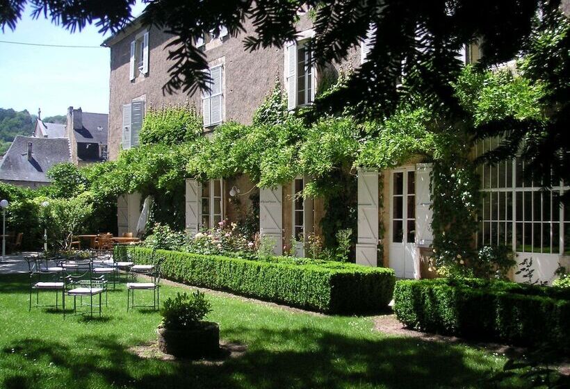 酒店 La Roseraie Hôtel Restaurant