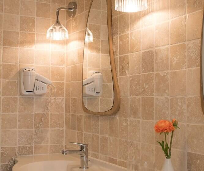 בית מלון כפרי Le Central Boutique