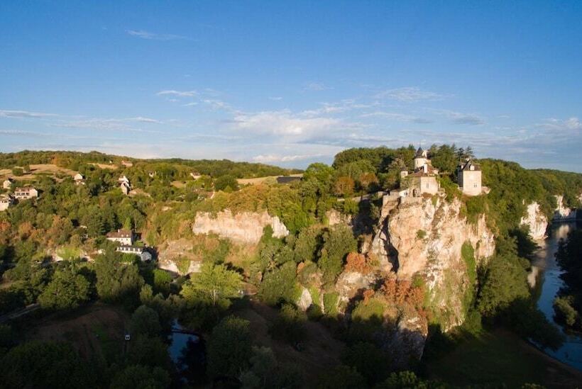 Отель Le Pont De L Ouysse