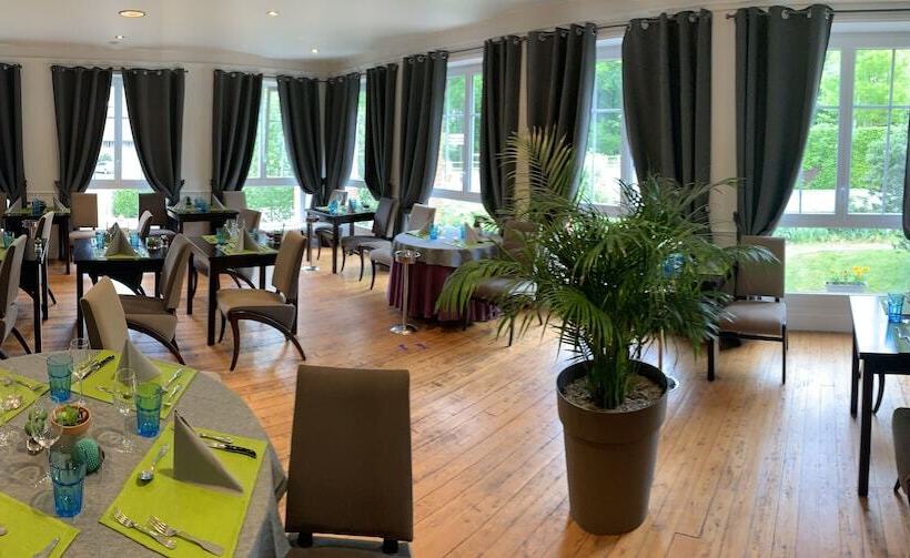 בית מלון כפרי Les Camelias