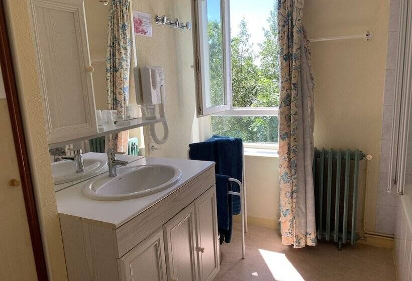 בית מלון כפרי Les Camelias