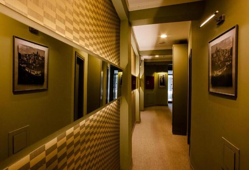 هتل Lino Istanbul