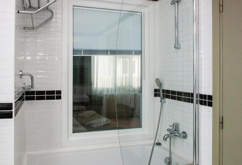 هتل Lino Istanbul