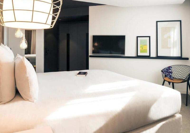 בית מלון כפרי Mercure Valence