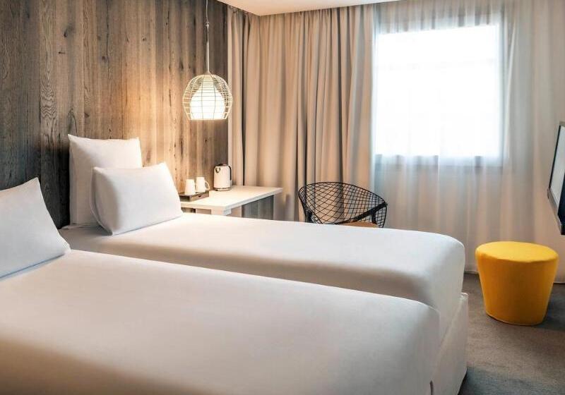 בית מלון כפרי Mercure Valence