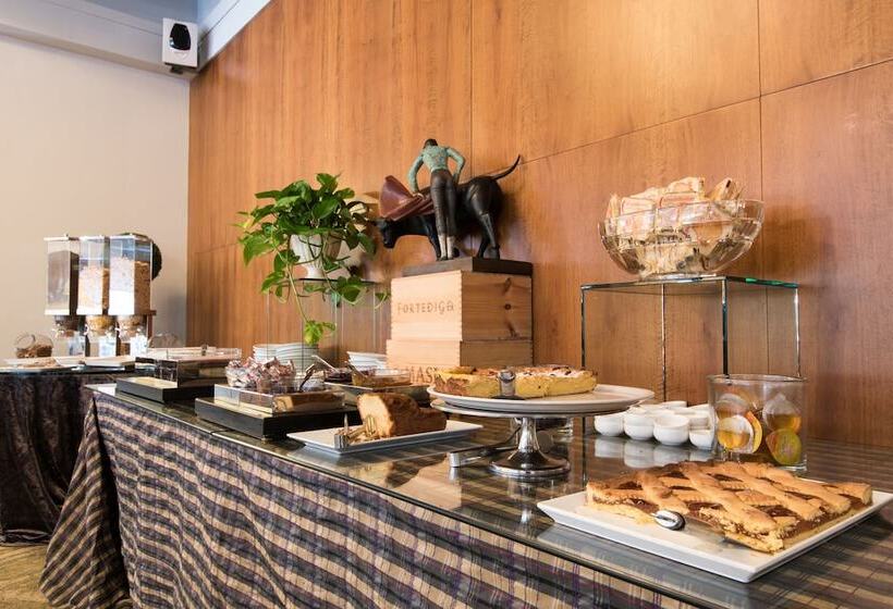 בית מלון כפרי Michelangelo & Day Spa