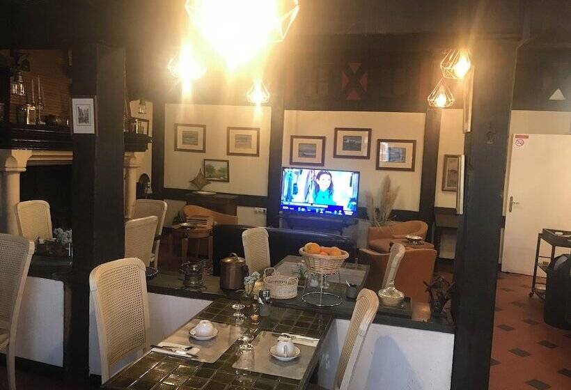 בית מלון כפרי Morand