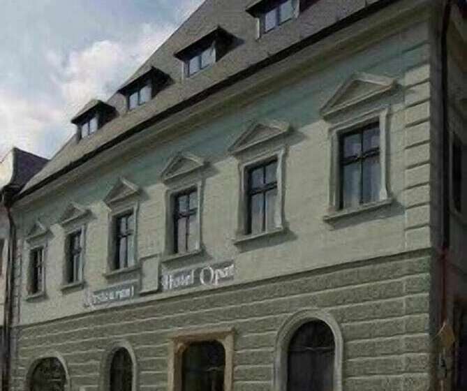 Szálloda Opat