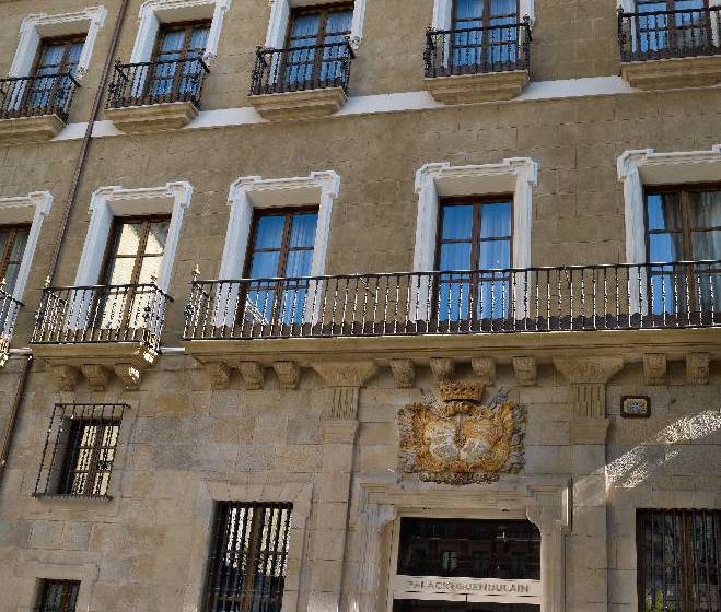 酒店 Palacio Guendulain