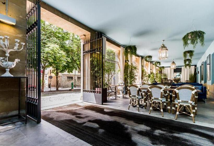 酒店 Pamplona Catedral