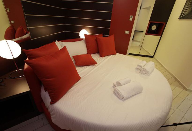 Отель Paradise Airport