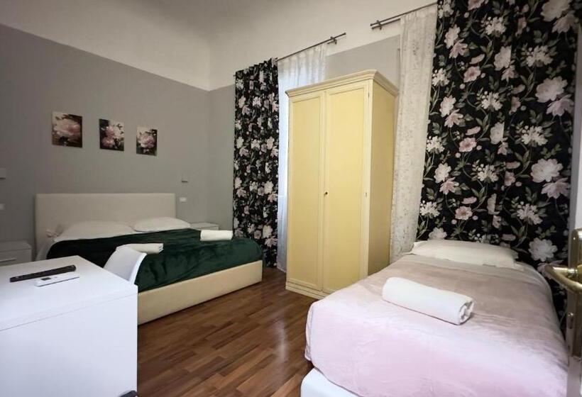 Piccolo Hotel Con Access Ztl !!! ɲel ƈentro Storico Di ƒirenze !!!