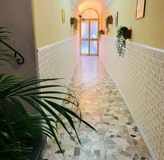 Piccolo Hotel Con Access Ztl !!! ɲel ƈentro Storico Di ƒirenze !!!