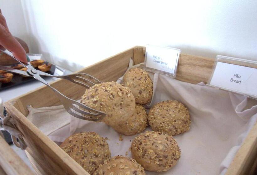 בית מלון כפרי Wot Peniche Pinhalmar