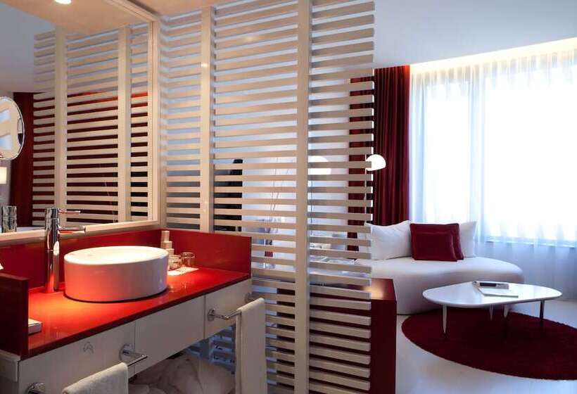 فندق Porta Fira 4 Sup