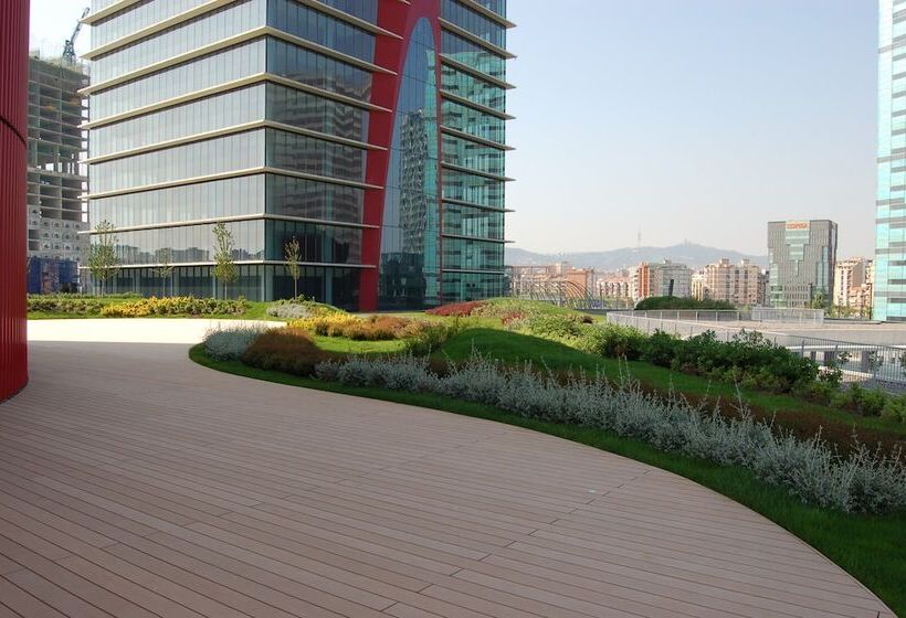 فندق Porta Fira 4 Sup