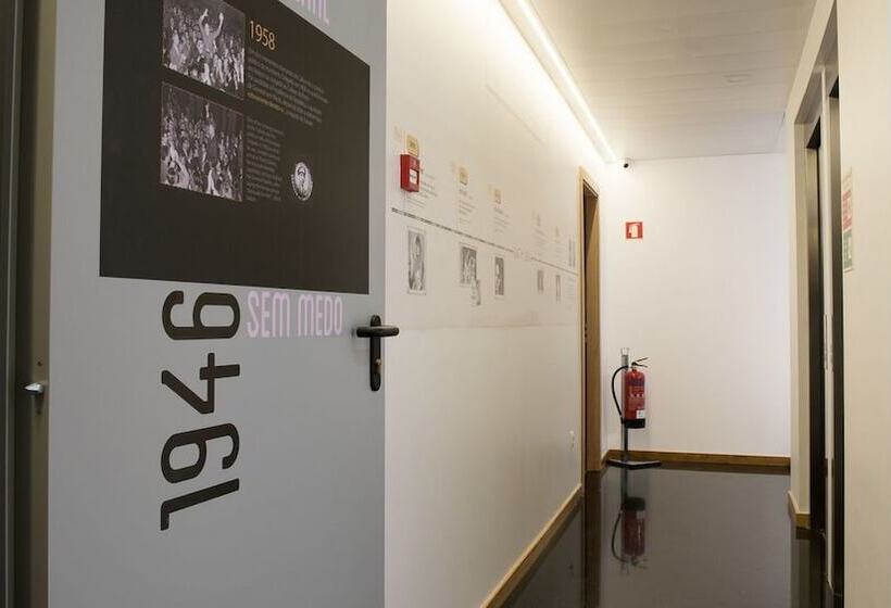 هتل Porto Coliseum