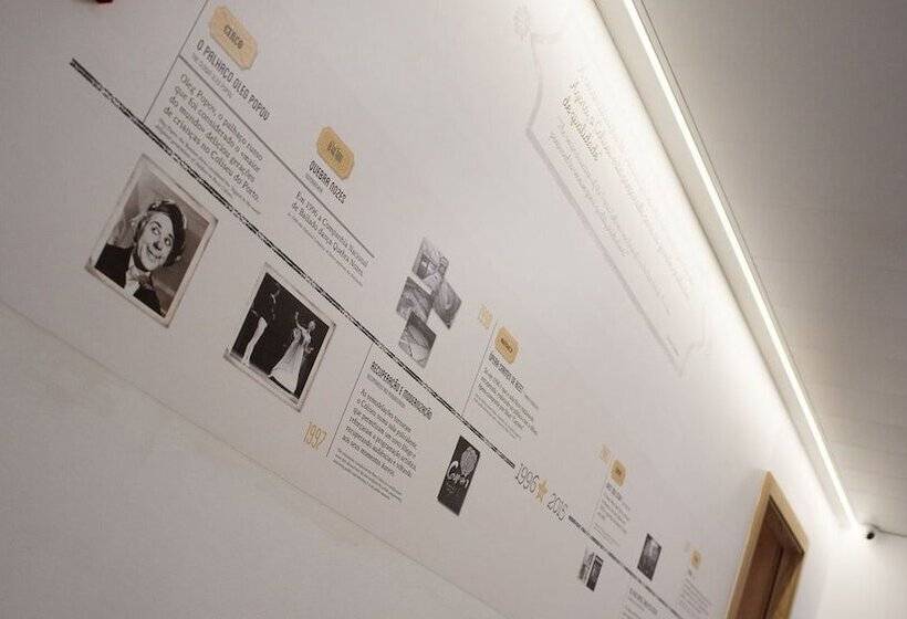 هتل Porto Coliseum