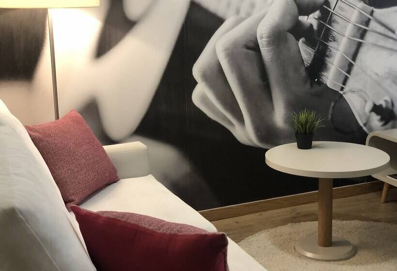 هتل Porto Coliseum