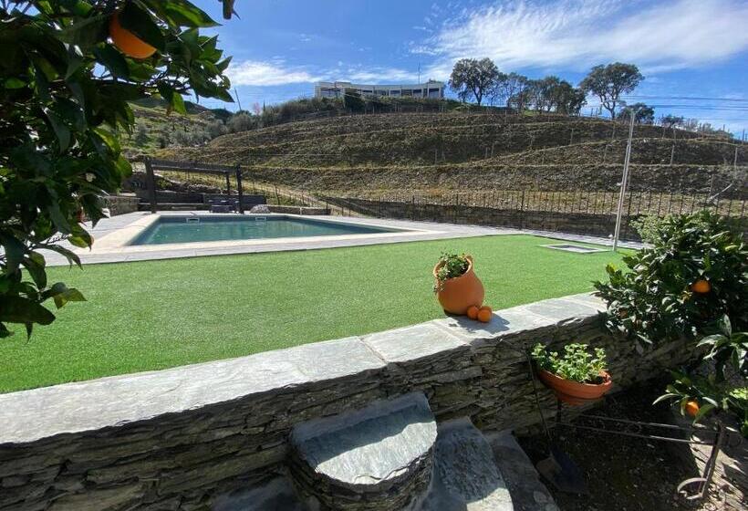 ホテル Quinta Da Casa Cimeira, Guest House, Wines & Food