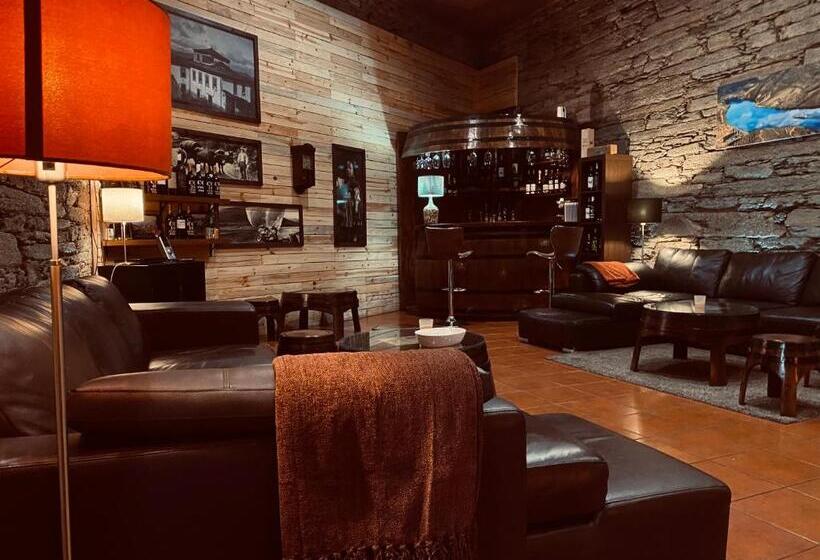 ホテル Quinta Da Casa Cimeira, Guest House, Wines & Food