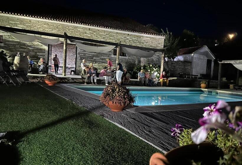 ホテル Quinta Da Casa Cimeira, Guest House, Wines & Food