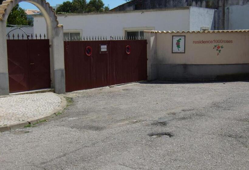 בית מלון כפרי Residence 1000 Roses