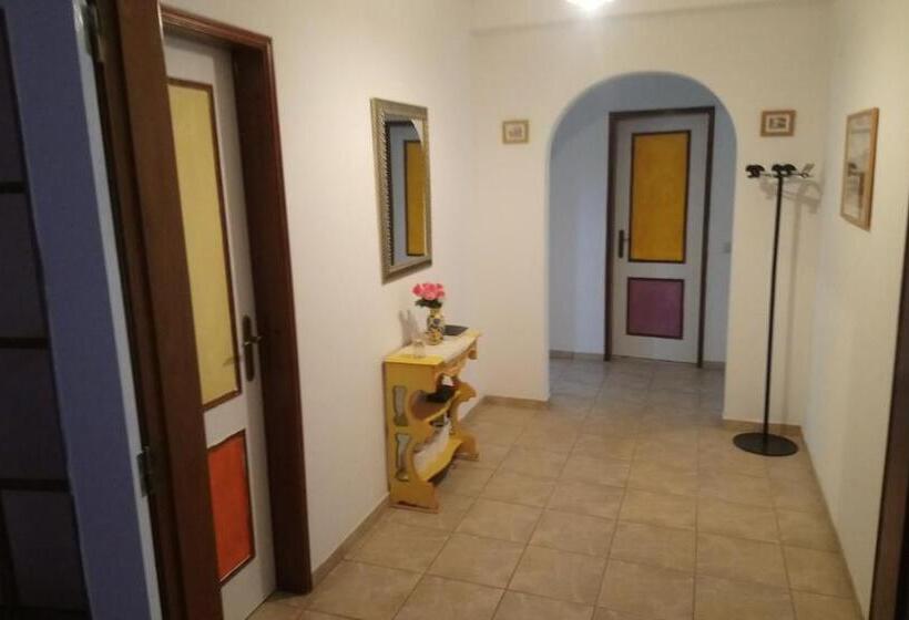 בית מלון כפרי Residence 1000 Roses