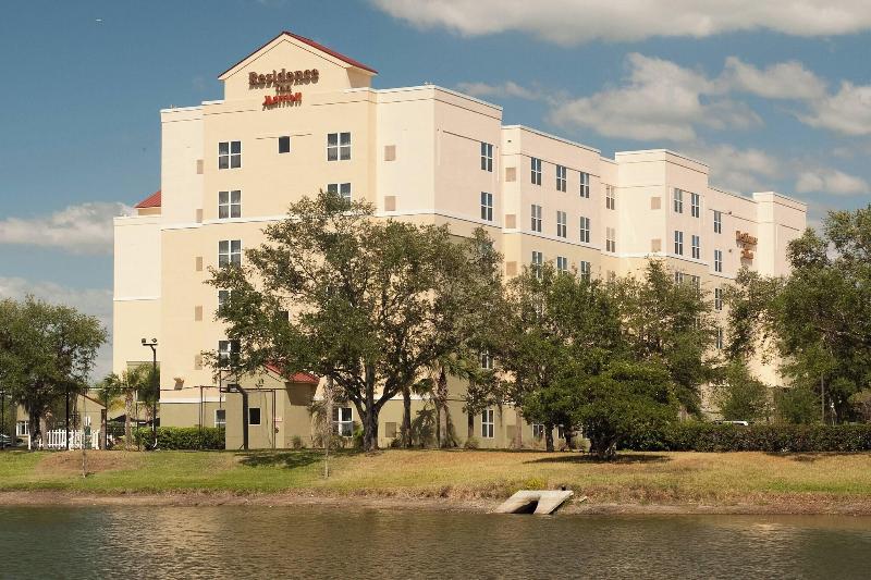 酒店 Residence Inn Orlando Airport