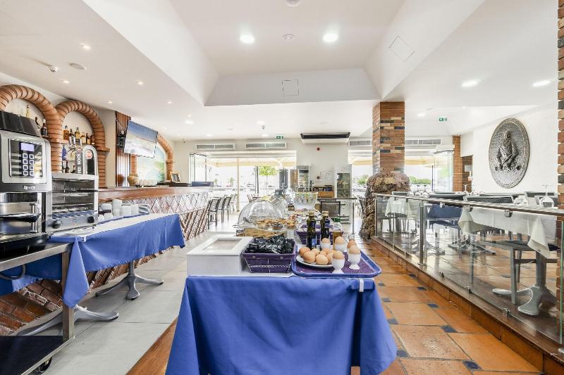 فندق Residencial Mares