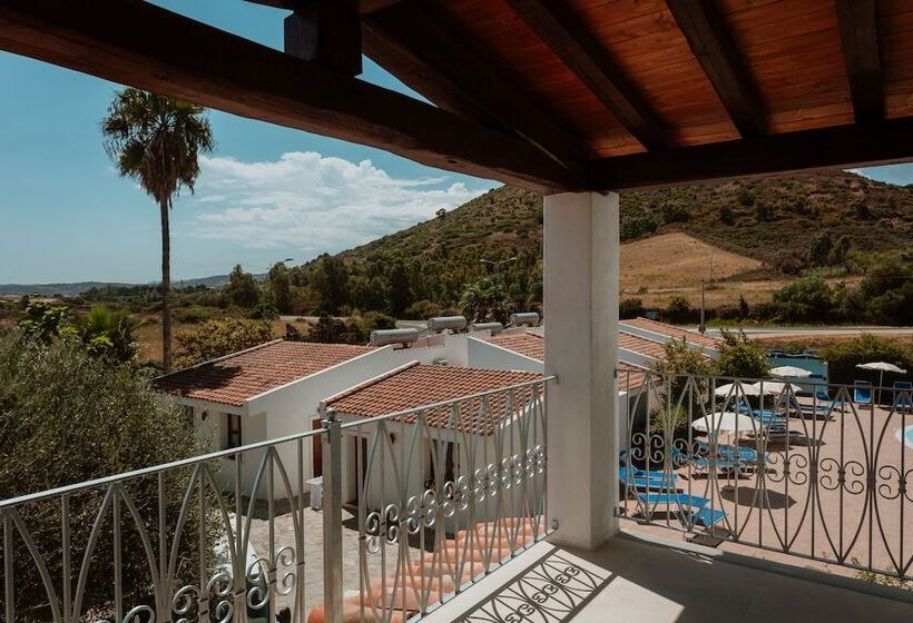 בית מלון כפרי Resort Fior Di Sardegna