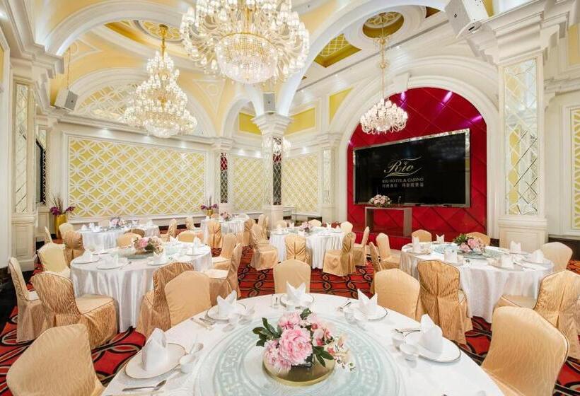هتل Rio