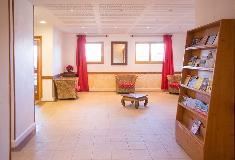 בית מלון כפרי Résidence Les Gentianes