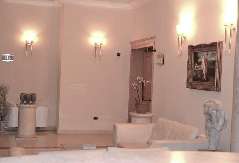 Seccy Hotel Boutique Art & Museum