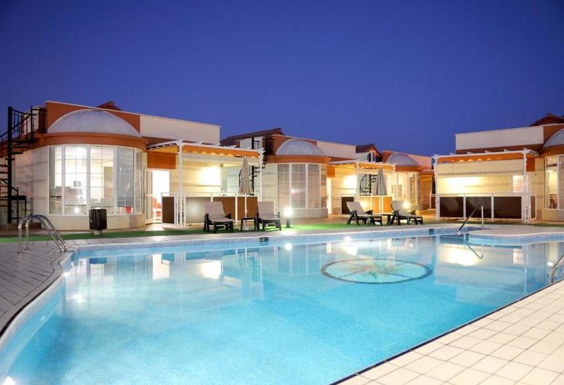 Отель Siesta Suites