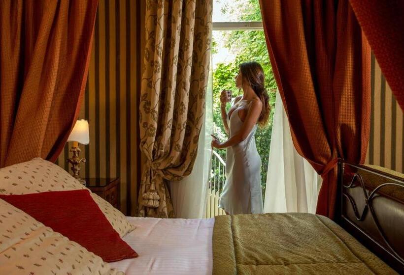 בית מלון כפרי The Inn At The Roman Forum