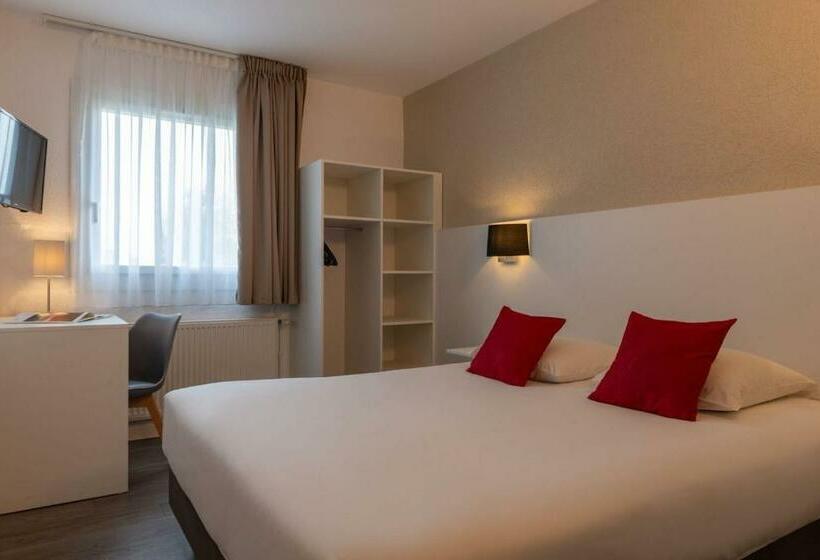 ホテル The Originals Bernay Acropole