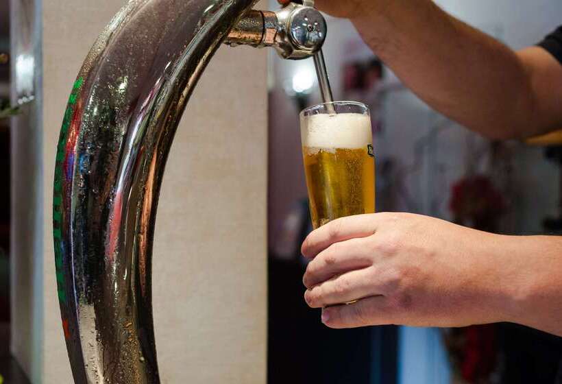 ホテル The Originals City, Hôtel éden, Rouen Nord