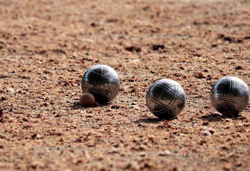 בית מלון כפרי The Originals City, Hôtel éden, Rouen Nord