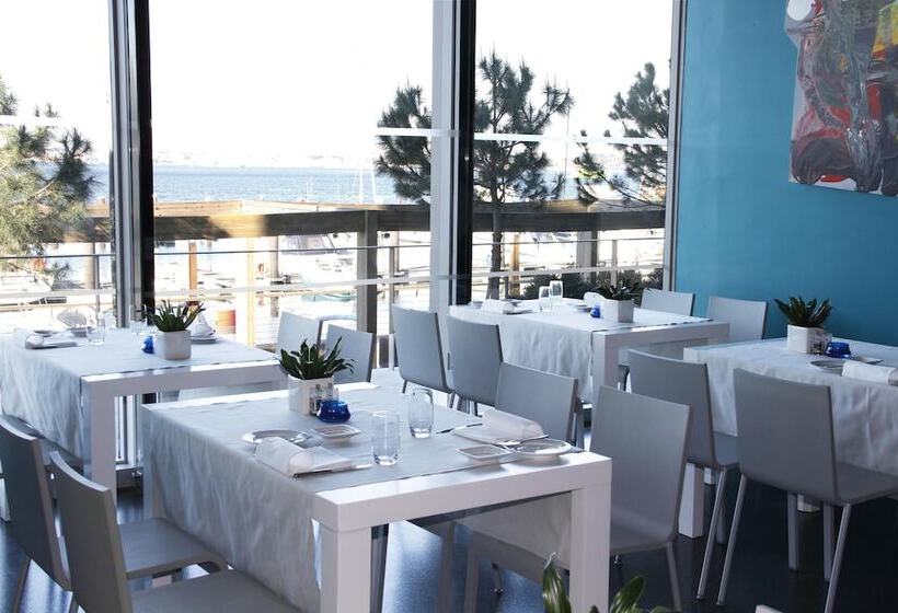 فندق Troia Design