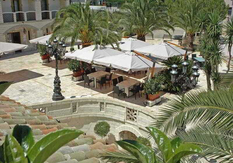 Unahotels Regina Bari