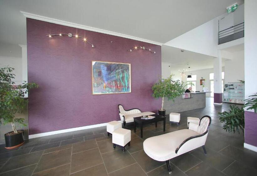 Отель Villa Bellagio Amboise By Popinns