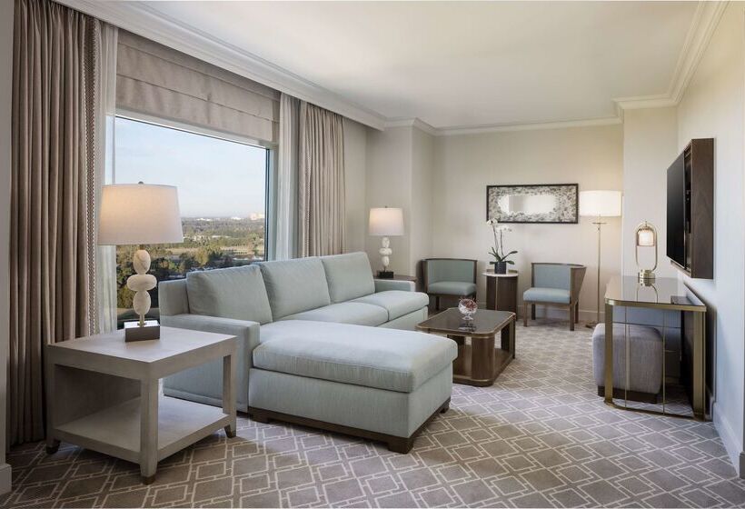 Отель Waldorf Astoria Orlando   An Official Walt Disney World®