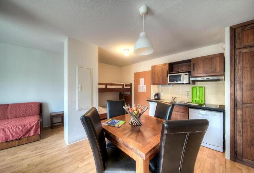 هتل Zenitude Hôtel Résidences L Acacia Lourdes