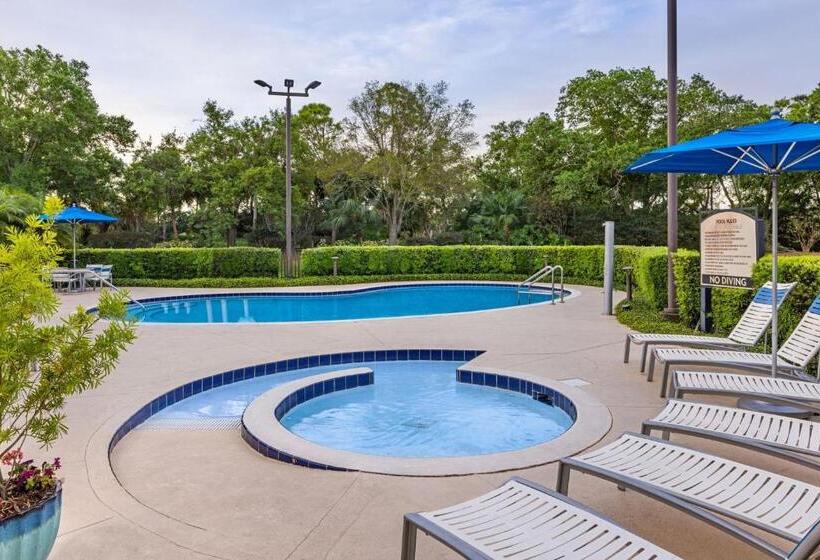 Marriott's Imperial Palms Villas