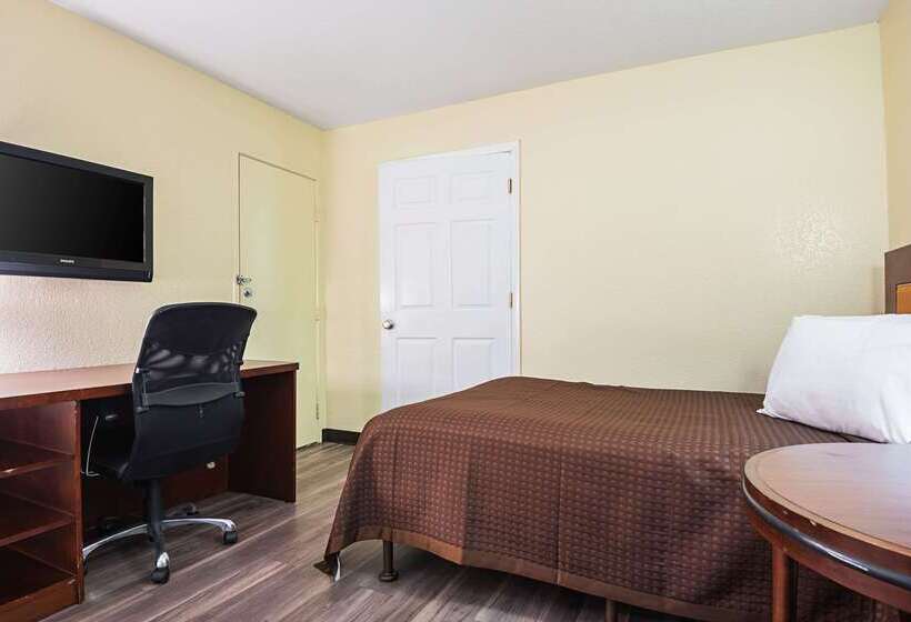 汽车旅馆  Rodeway Inn Kissimmee Maingate West   Free Theme Park Shuttle