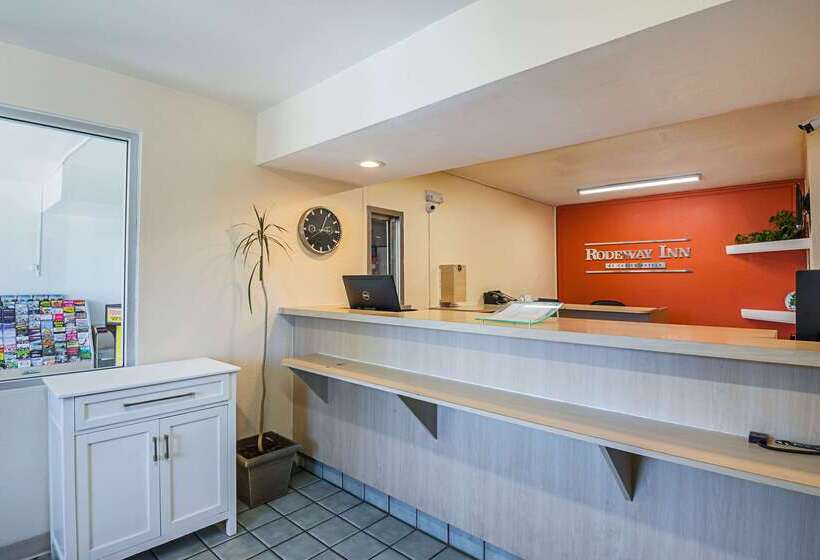 汽车旅馆  Rodeway Inn Kissimmee Maingate West   Free Theme Park Shuttle