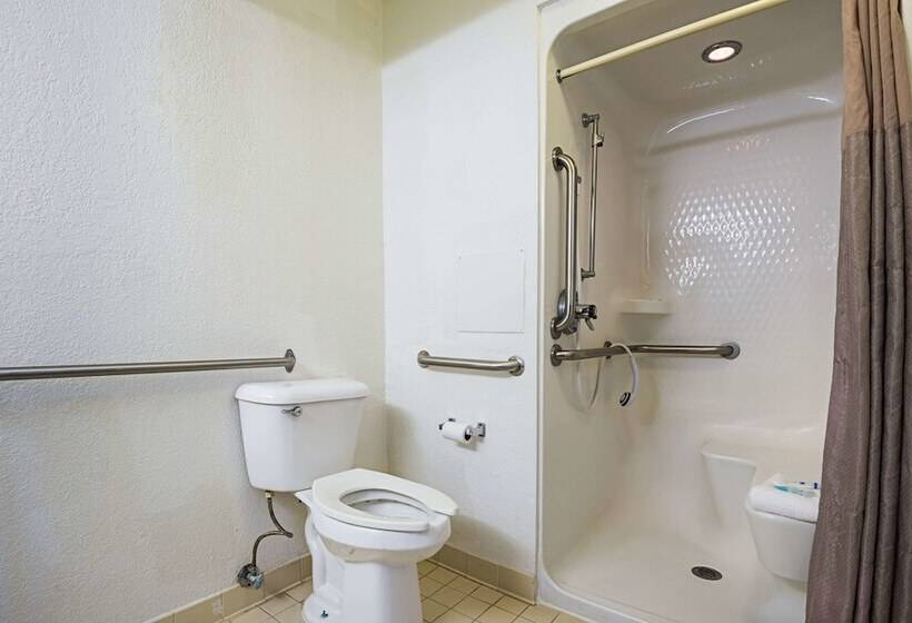 汽车旅馆  Rodeway Inn Kissimmee Maingate West   Free Theme Park Shuttle